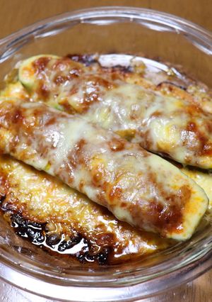 ズッキーニカップのチーズ焼き-レシピのメイン写真