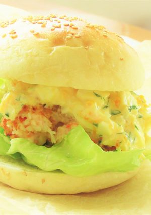【スパイシーガーリック海老カツバーガー〗-レシピのメイン写真