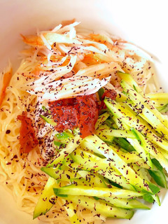 ドレッシングで食べるサラダそうめん-レシピのメイン写真