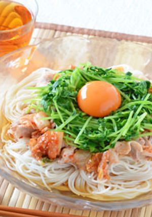 スタミナピリ辛豆苗そうめん-レシピのメイン写真