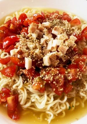 簡単☆トマトいっぱいの冷しラーメン-レシピのメイン写真