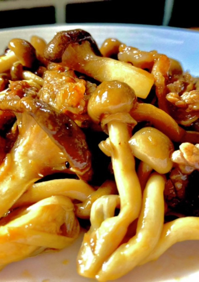 きのこと牛肉のオイスターソース炒め-レシピのメイン写真