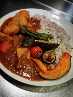 夏野菜のポークカレー❨(@≧↺≦@)❩-レシピのメイン写真