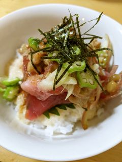 マグロ納豆の薬味たっぷりとろろ丼-レシピのメイン写真