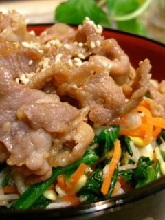 豚こま肉で★ビビン丼-レシピのメイン写真