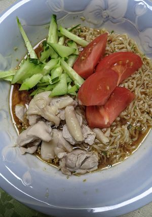 冷やしサッポロ一番ごま醤油ラーメン-レシピのメイン写真