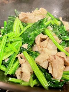豚ばらとほうれん草の炒め物-レシピのメイン写真