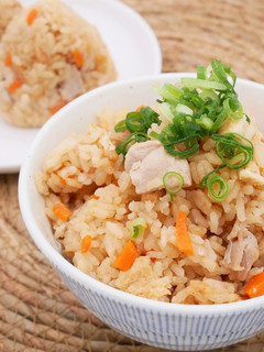 酒粕でもっちり炊き込みご飯-レシピのメイン写真