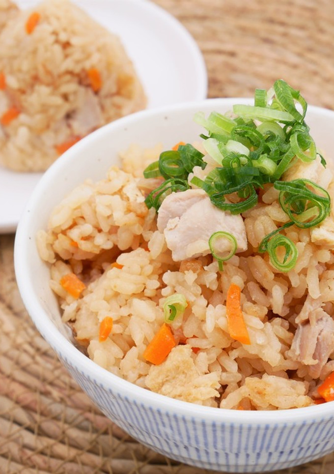 酒粕でもっちり炊き込みご飯-レシピのメイン写真