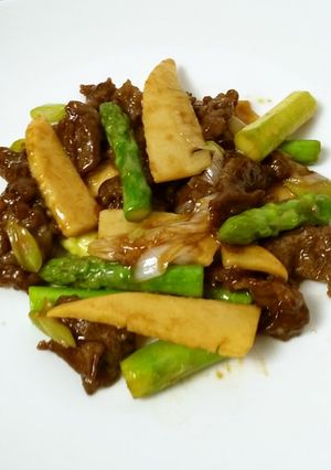 【美人レシピ】アスパラと牛肉の炒め物-レシピのメイン写真
