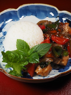 鶏肉の大葉とミントの炒め物-レシピのメイン写真