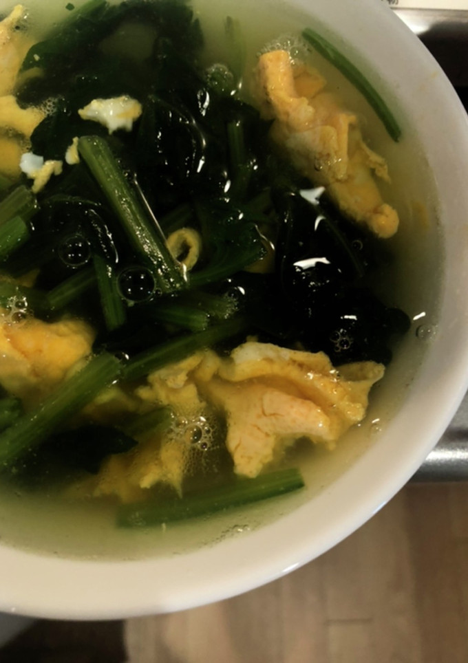 ほうれん草とたまごのスープ-レシピのメイン写真