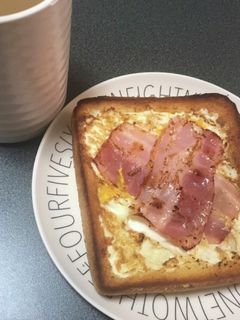 ベーコンエッグトースト-レシピのメイン写真