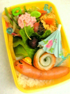 簡単!雨の日には可愛くカタツムリお弁当♪-レシピのメイン写真