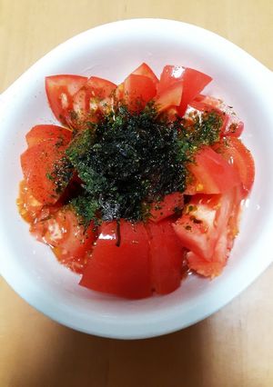 青海苔と塩昆布でトマトのおつまみサラダ-レシピのメイン写真