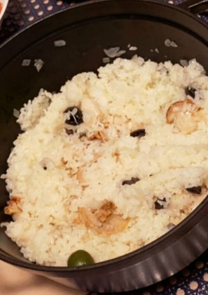 ストウブで帆立とオリーブの炊き込みご飯-レシピのメイン写真