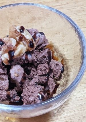 チョコアイスとナッツのバルサミコがけ-レシピのメイン写真