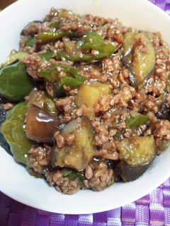 夏野菜と挽肉のオイスターソース炒め丼の具-レシピのメイン写真
