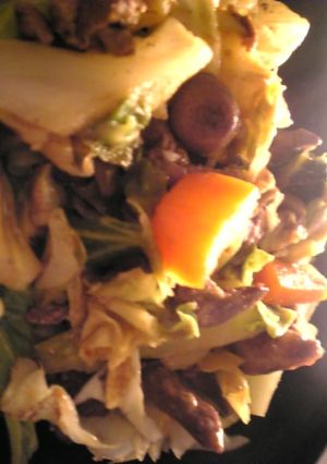 鶏レバーとキャベツと人参のピリ辛炒め-レシピのメイン写真