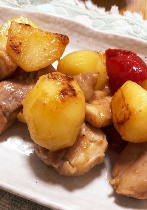 じゃがいもと鶏もも肉のコロコロ炒め-レシピのメイン写真