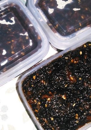 60醤油麹と紫蘇ジュースの残葉で紫蘇味噌-レシピのメイン写真