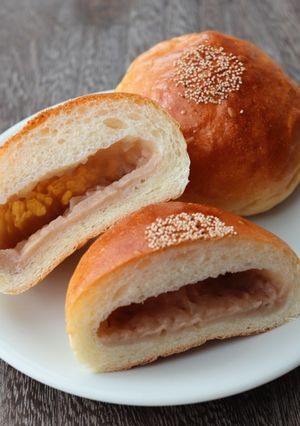 国産和栗の白あんパン-レシピのメイン写真