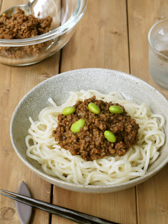 レンジで簡単♪肉味噌そぼろ麺/給食-レシピのメイン写真