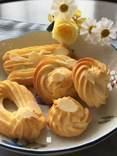 ♡クリームチーズで絞り出しクッキー♡-レシピのメイン写真