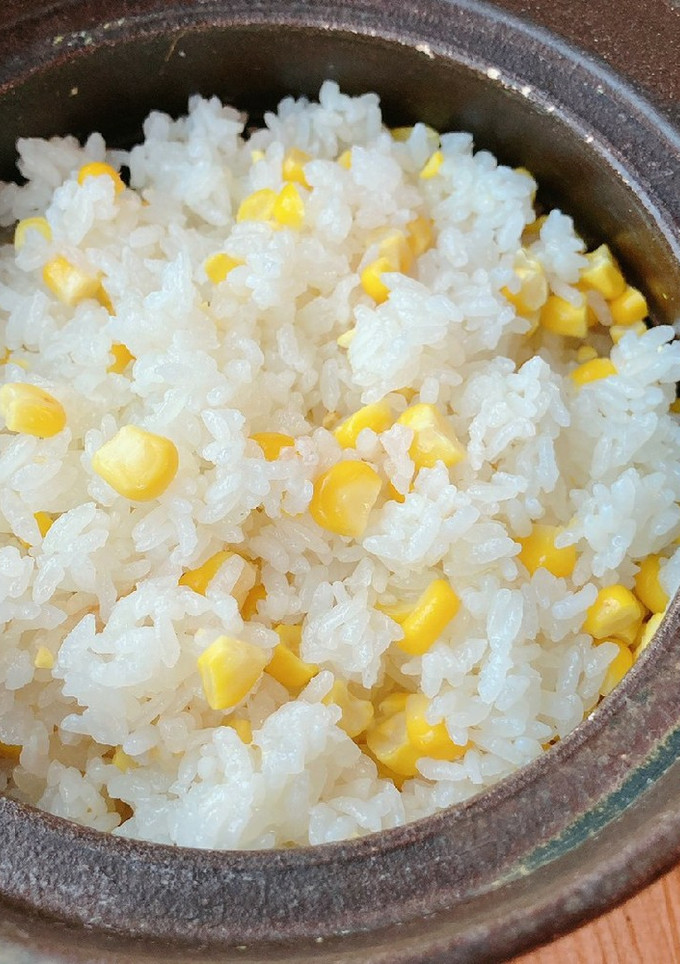 土鍋で☆とうもろこしごはん-レシピのメイン写真
