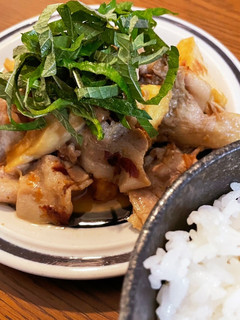 15分簡単♪豚肉と厚揚のバターおかか和え-レシピのメイン写真
