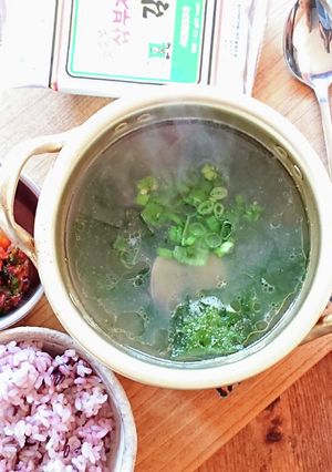 韓国風★アサリとワカメのスープ-レシピのメイン写真