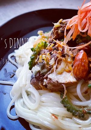 鯖の味噌煮缶とゴーヤでピリ辛素麺♪♪-レシピのメイン写真