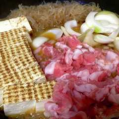 รูปของ 簡単！豚肉ですき焼き風煮！
