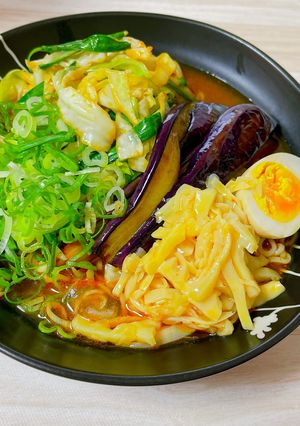 野菜たっぷり☆旨辛冷やしラーメン-レシピのメイン写真