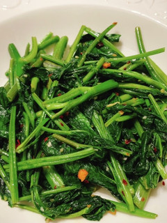 食べる辣油で!空芯菜炒め-レシピのメイン写真