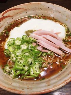 サッポロ一番醤油で山芋とオクラのWネバ-レシピのメイン写真