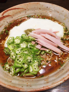 サッポロ一番醤油で山芋とオクラのWネバ-レシピのメイン写真