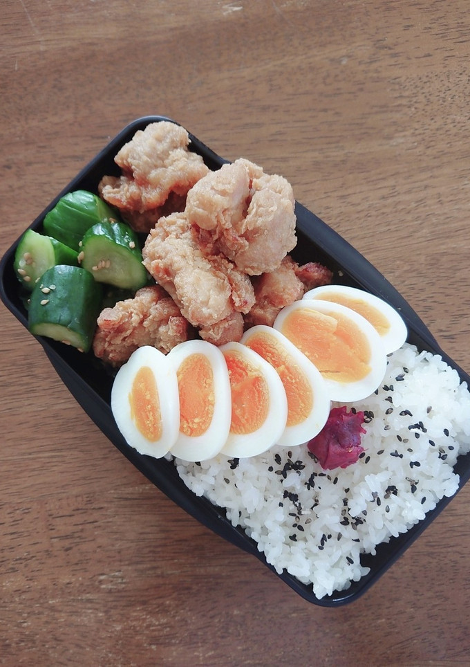 唐揚げがっつり男子弁当♪-レシピのメイン写真