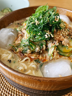 サバ味噌缶で冷や汁風ラーメン-レシピのメイン写真