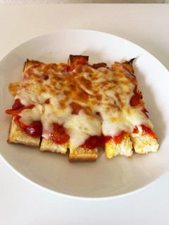 スティックピザトースト-レシピのメイン写真