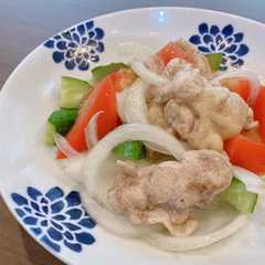 รูปของ レンジで！鶏肩肉と夏野菜のマリネ