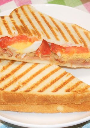 焼豚のボリュームホットサンド☆ごまだれ味-レシピのメイン写真