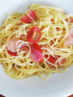 さっぱり!トマトと生ハムの冷たいパスタ-レシピのメイン写真