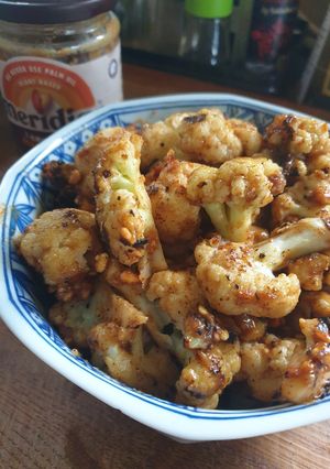 カリフラワーのピーナッツバター炒め-レシピのメイン写真