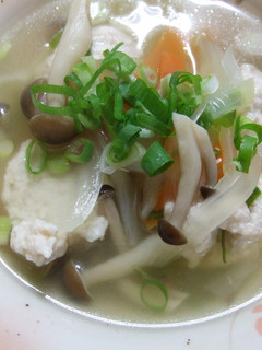 しょうがであったまるおいしい鶏団子スープ-レシピのメイン写真