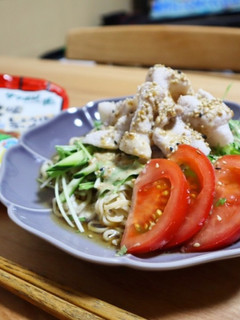 ごまたっぷり♡冷しゃぶサラダラーメン-レシピのメイン写真