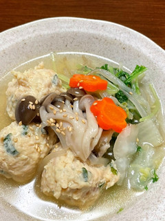 大葉入り鶏団子と野菜のスープ *☻*-レシピのメイン写真