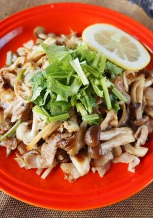 きのこと豚肉のコンソメレモンバター炒め-レシピのメイン写真