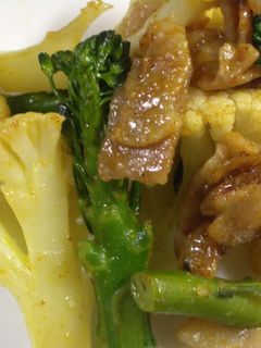 ☆カリフラワーとベーコンのカレー炒め☆-レシピのメイン写真