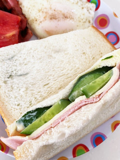 ハムチーズきゅうりサンド-レシピのメイン写真